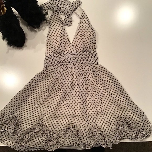 Forever 21 Dresses & Skirts - Forever 21 Marilyn Monroe Style 👗 Dress